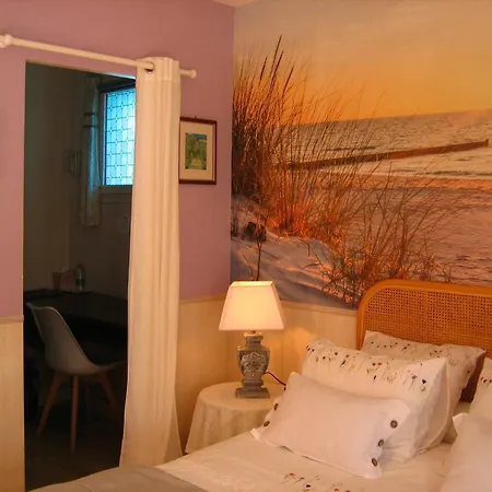 Les Pierres Blanches Nocleg ze śniadaniem 3*