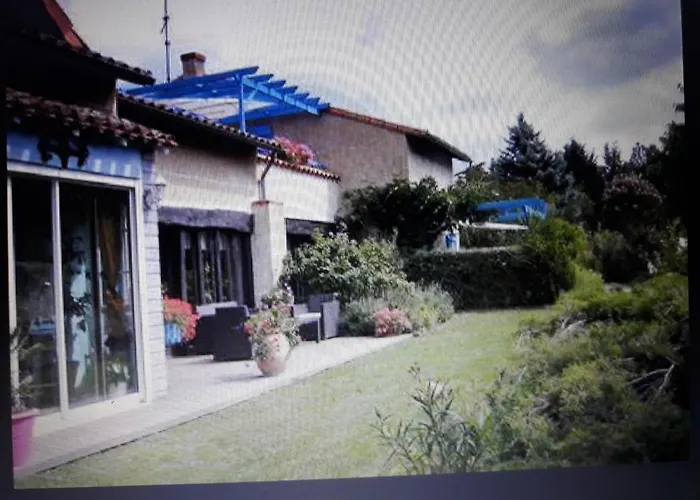 Les Pierres Blanches