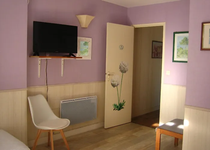 Les Pierres Blanches Nocleg ze śniadaniem 3*